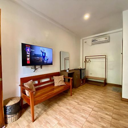 White Bada Guesthouse Siquijor Bagian luar foto