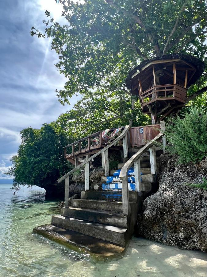 White Bada Guesthouse Siquijor Bagian luar foto