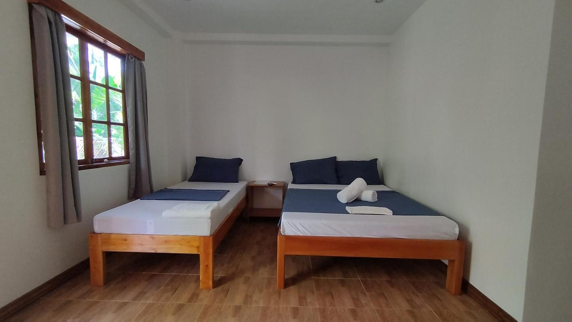 White Bada Guesthouse Siquijor Bagian luar foto