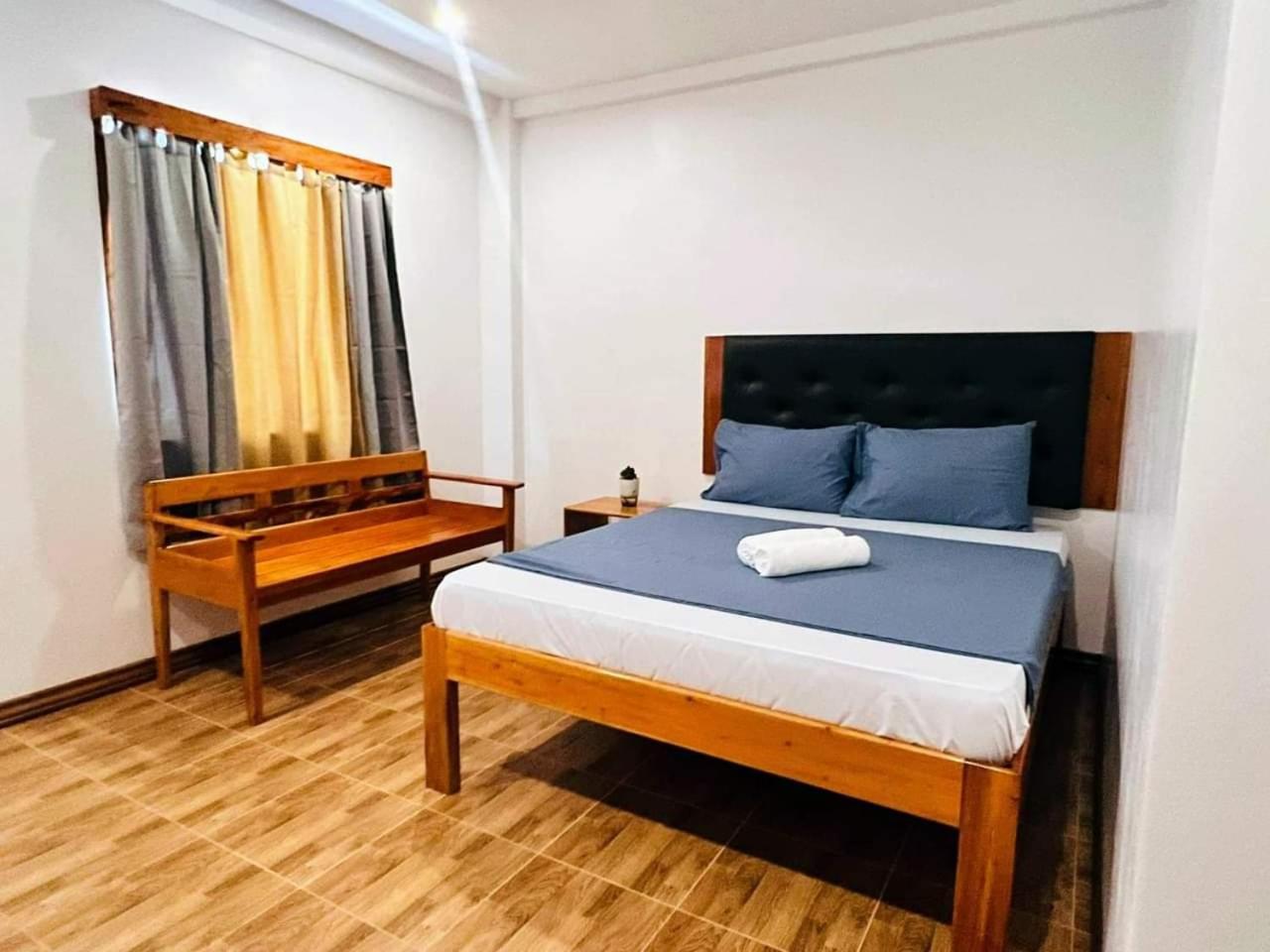 White Bada Guesthouse Siquijor Ruang foto